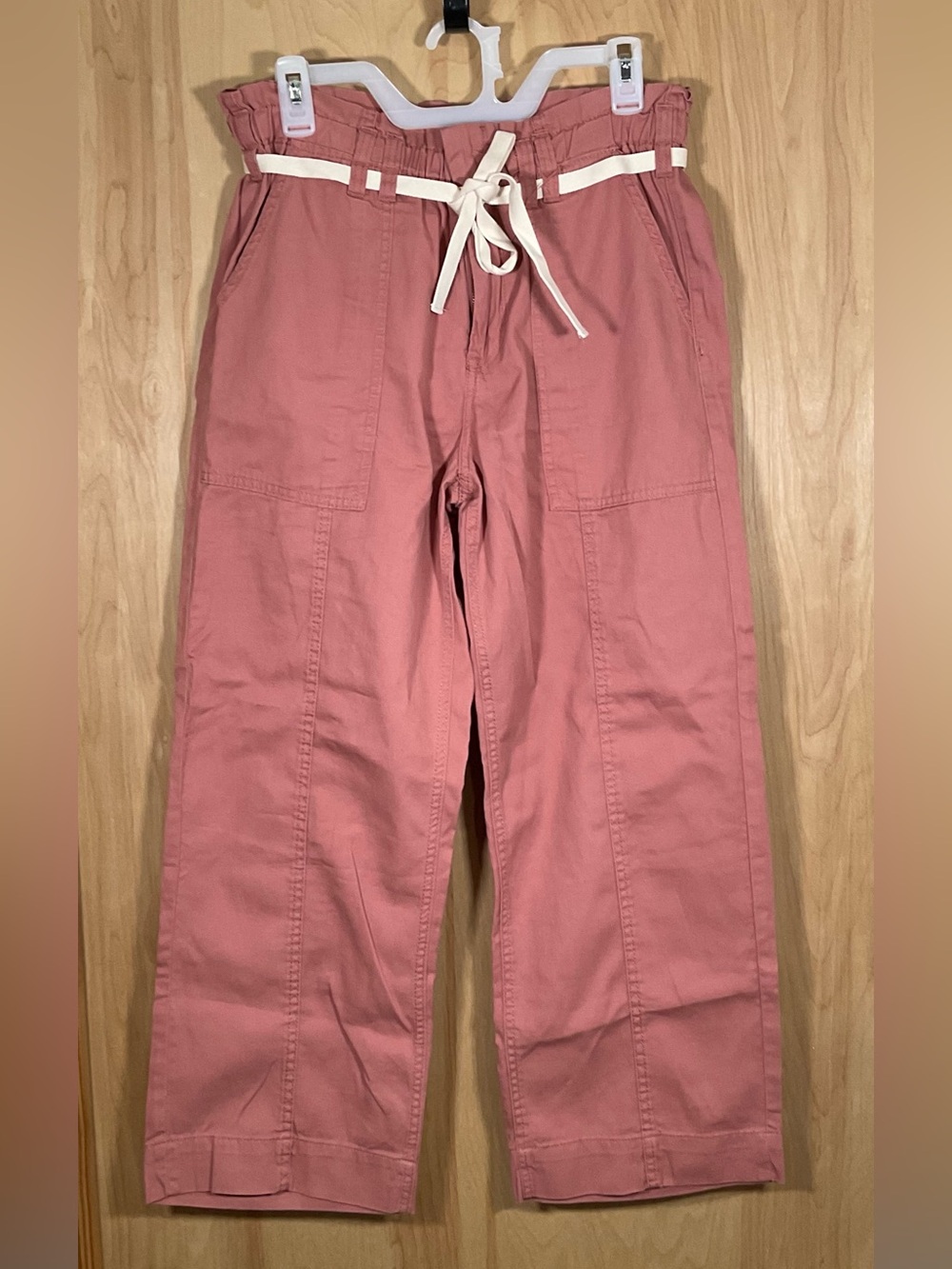 Kensie The Ella Paper bag Waist Cropped Pink Jeans - NWOT